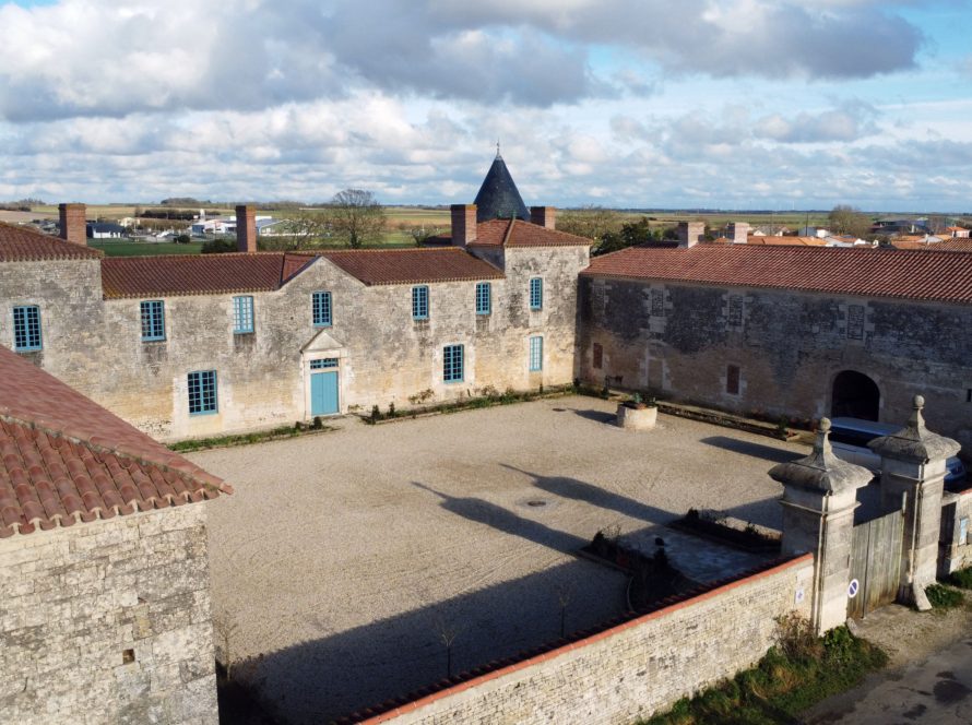 Chateau de la Chevallerie Sainte-Gemme-la-Plaine